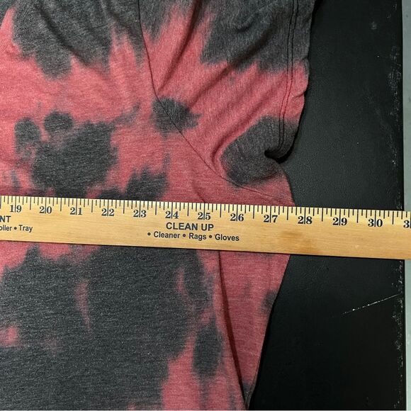 Torrid Red and Black Tie-Dye 'Bite Me' V-Neck Tee - Picture 7 of 8